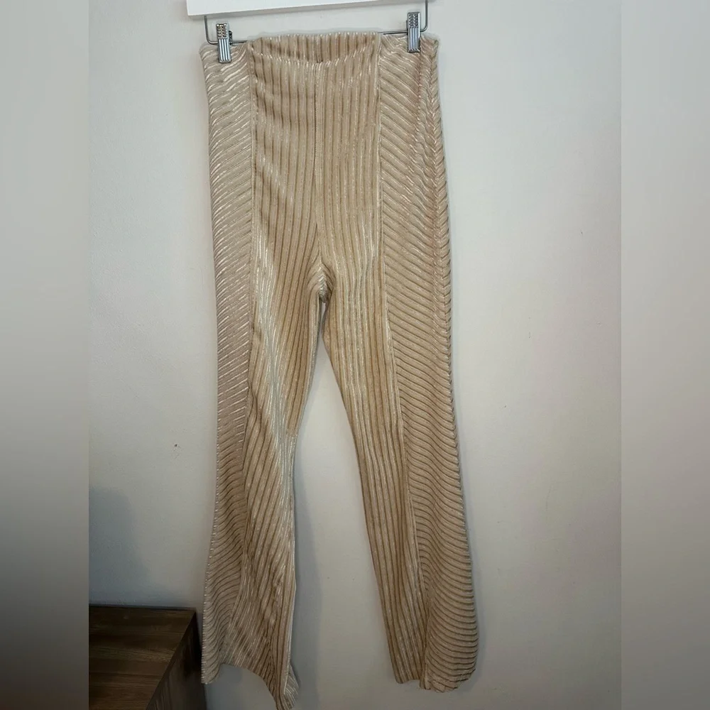 Free people pull on velvet flare pants high waisted Large cream